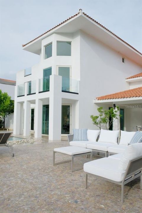 待售: $9,995,000 (6 贝兹, 7 浴室, 8704 平方英尺)