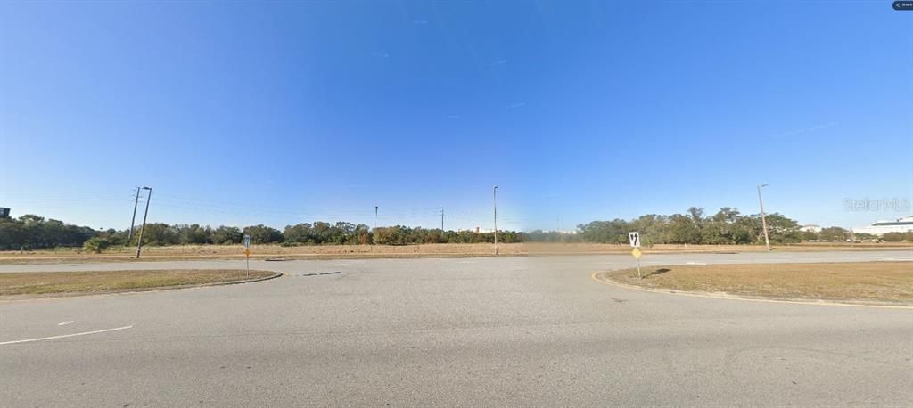 待售: $80,800 (1.25 acres)