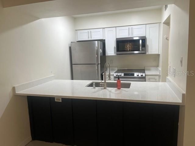 For Rent: $1,500 (1 beds, 1 baths, 918 Square Feet)