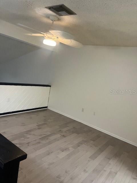 For Rent: $1,500 (1 beds, 1 baths, 918 Square Feet)