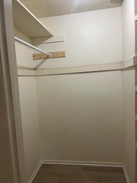 For Rent: $1,500 (1 beds, 1 baths, 918 Square Feet)