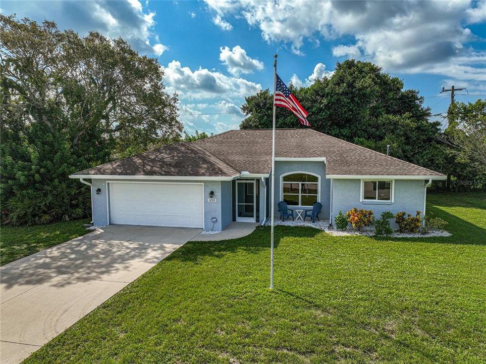 Active With Contract: $379,000 (3 beds, 2 baths, 1246 Square Feet)