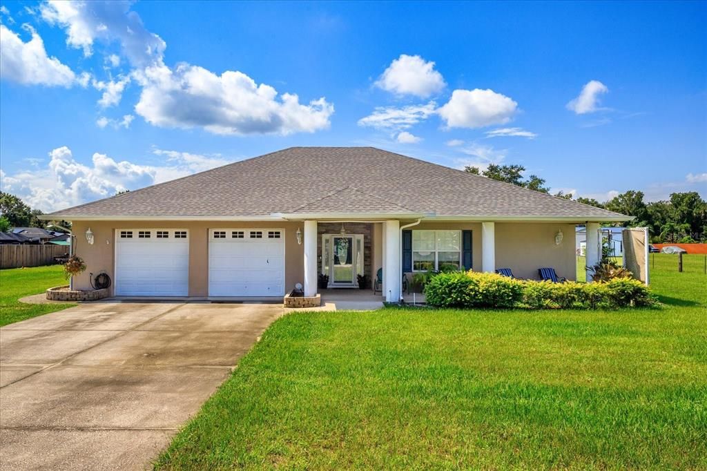 Active With Contract: $390,000 (3 beds, 2 baths, 2033 Square Feet)