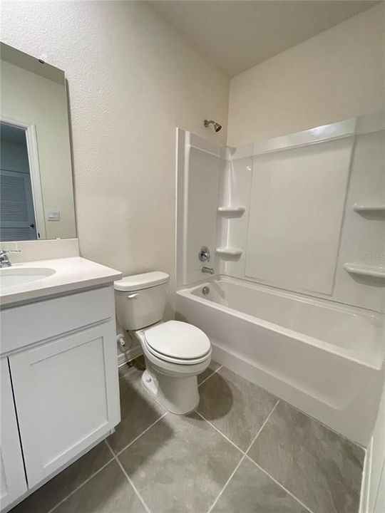 For Rent: $2,100 (3 beds, 2 baths, 1464 Square Feet)