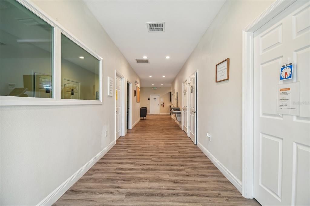 Active With Contract: $345,000 (3 beds, 2 baths, 1640 Square Feet)