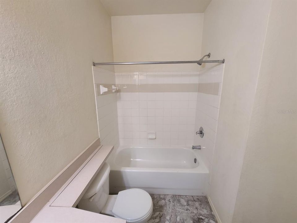 For Rent: $1,500 (2 beds, 2 baths, 971 Square Feet)