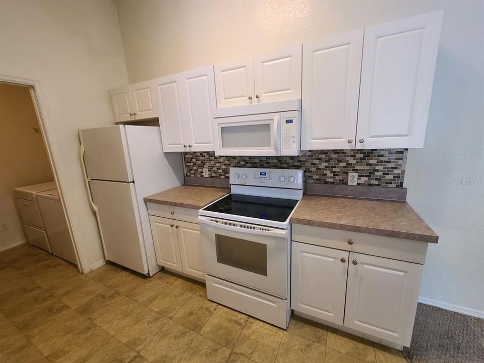 For Rent: $1,500 (2 beds, 2 baths, 971 Square Feet)