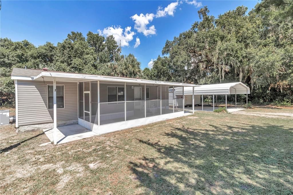 Active With Contract: $159,900 (3 beds, 2 baths, 1040 Square Feet)