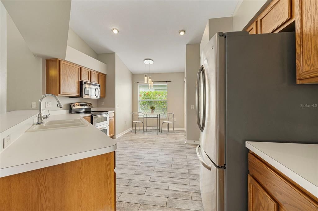 Kitchen with Eat-In Kitchen Area