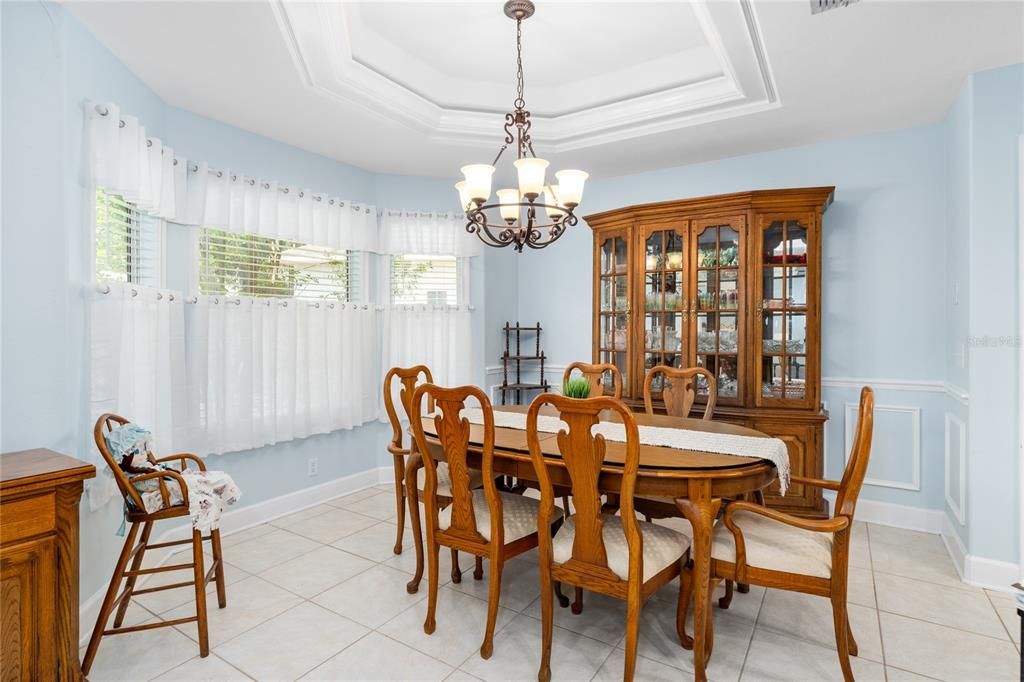 For Sale: $349,900 (3 beds, 2 baths, 1816 Square Feet)