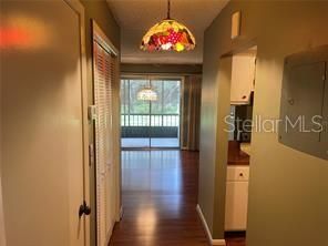 For Rent: $1,400 (2 beds, 2 baths, 1035 Square Feet)