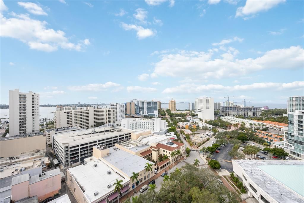 For Sale: $3,978,000 (3 beds, 3 baths, 3268 Square Feet)