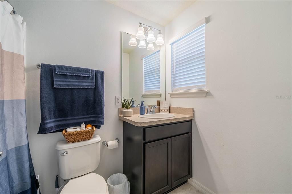 Active With Contract: $2,095 (2 beds, 2 baths, 1588 Square Feet)