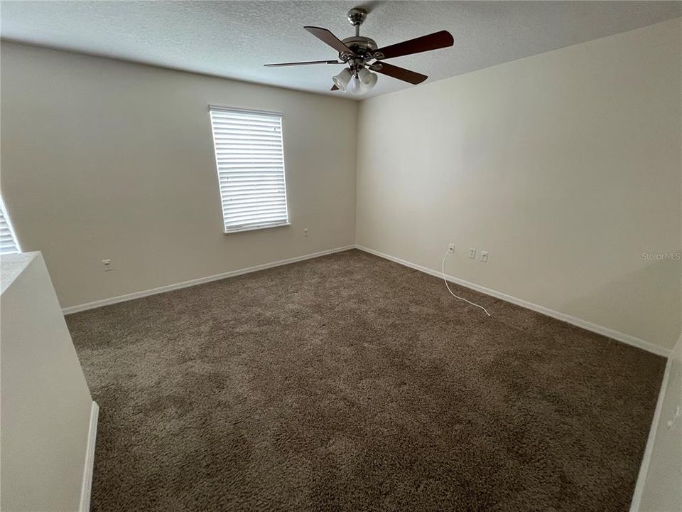 For Rent: $2,250 (4 beds, 3 baths, 2980 Square Feet)