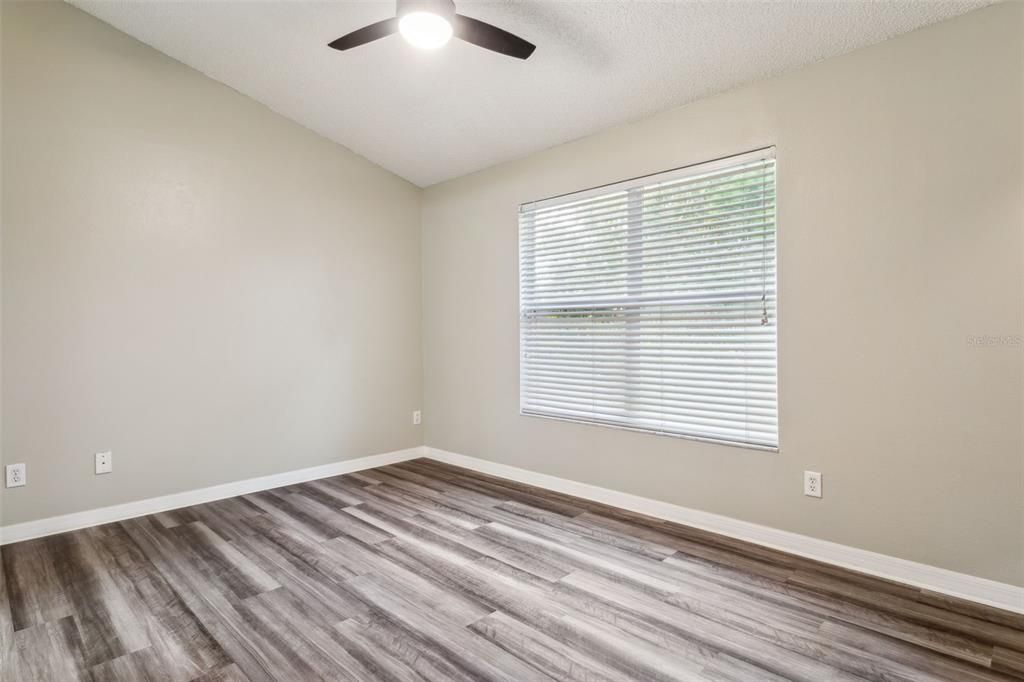 Active With Contract: $2,850 (3 beds, 2 baths, 1453 Square Feet)