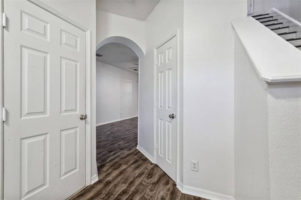 Active With Contract: $2,850 (3 beds, 2 baths, 1453 Square Feet)