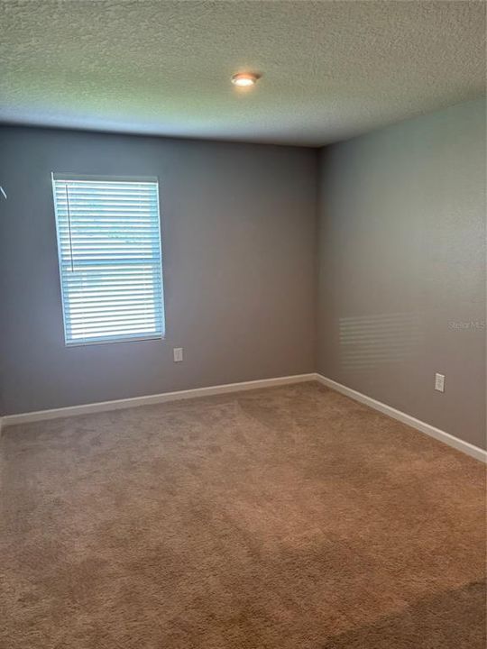 For Rent: $2,350 (4 beds, 2 baths, 2232 Square Feet)