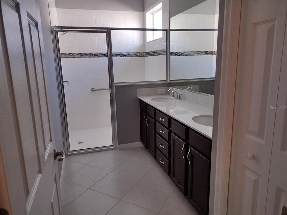 For Rent: $2,100 (2 beds, 2 baths, 1345 Square Feet)