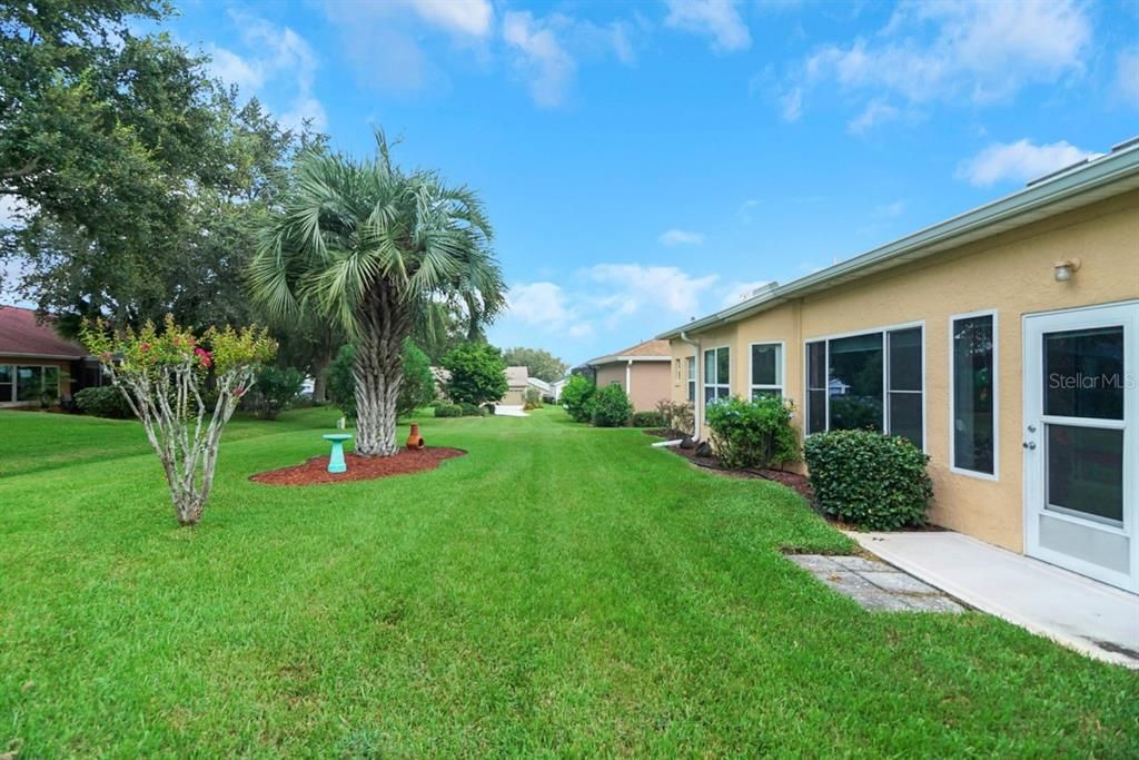 Active With Contract: $299,900 (3 beds, 2 baths, 1774 Square Feet)