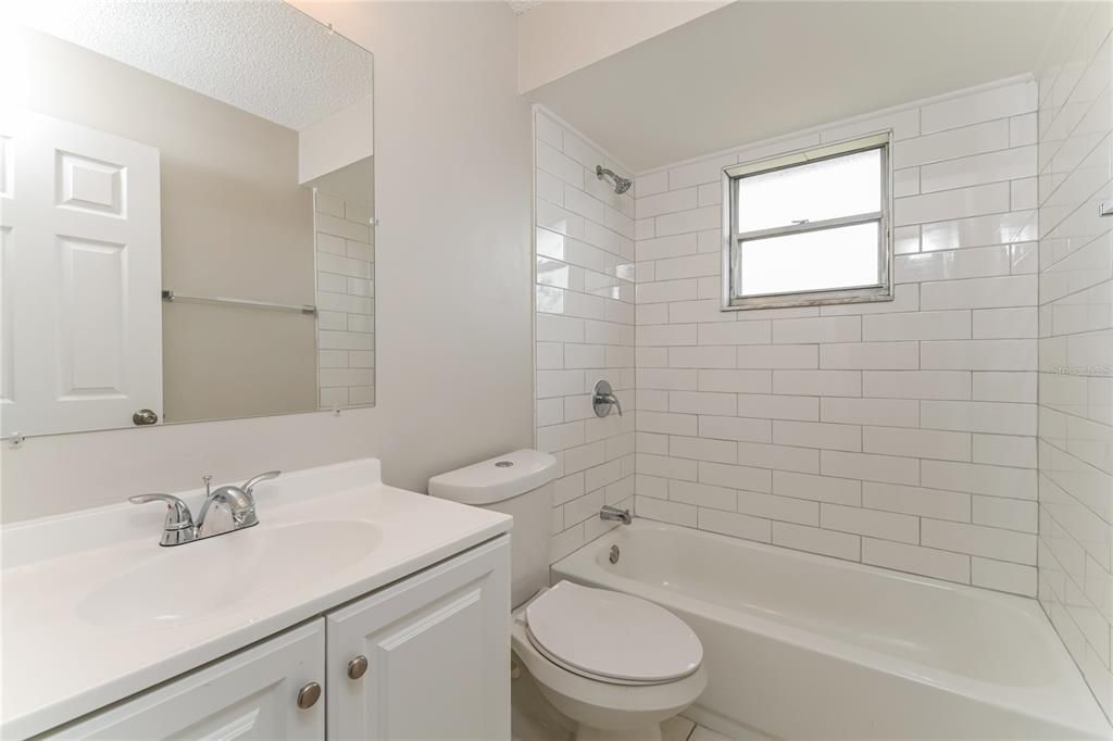 For Rent: $1,995 (3 beds, 2 baths, 1312 Square Feet)