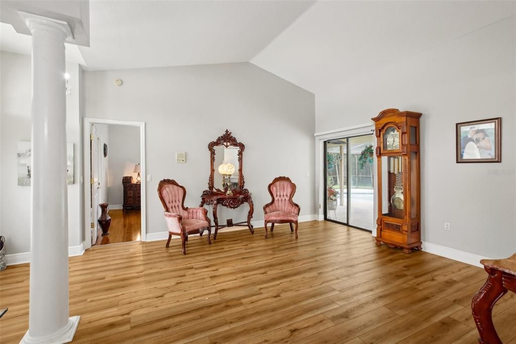 Active With Contract: $485,000 (4 beds, 2 baths, 2190 Square Feet)