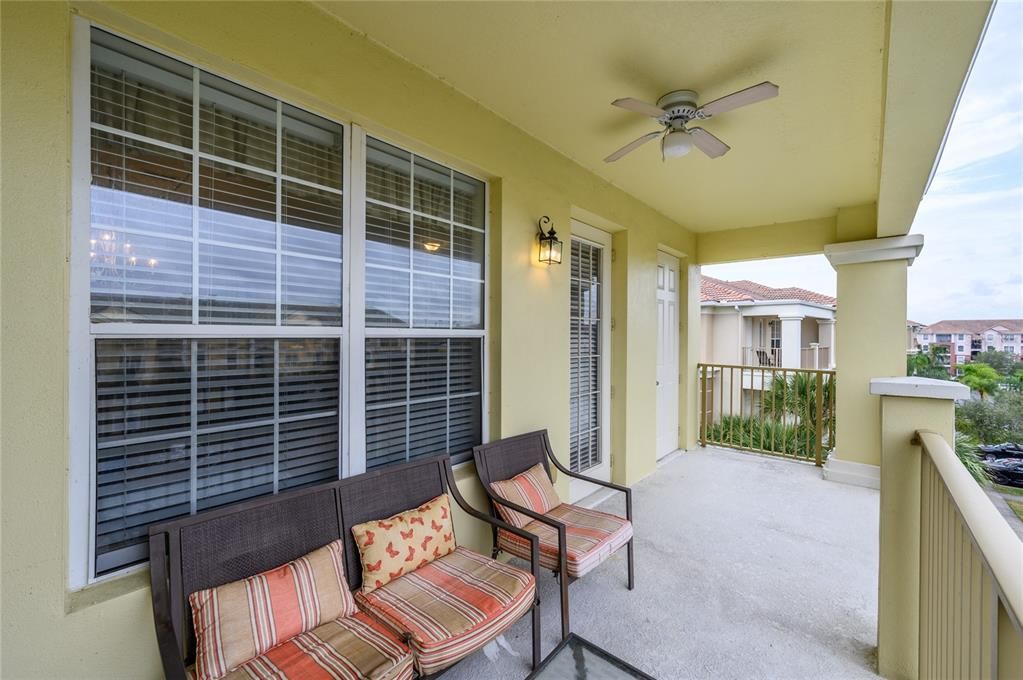 For Rent: $2,600 (3 beds, 2 baths, 2097 Square Feet)