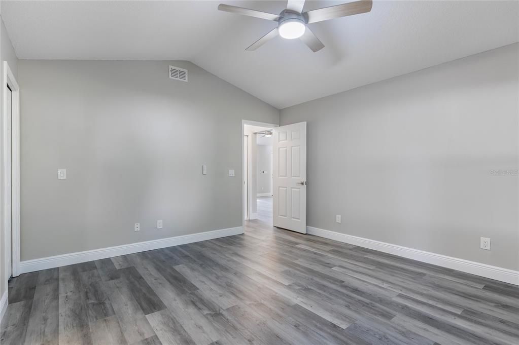 Active With Contract: $365,000 (3 beds, 2 baths, 1276 Square Feet)