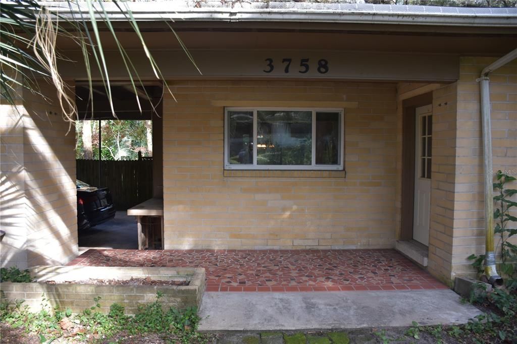 For Rent: $2,400 (3 beds, 2 baths, 1536 Square Feet)