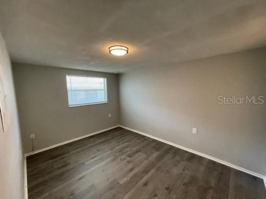 For Rent: $1,175 (1 beds, 1 baths, 550 Square Feet)