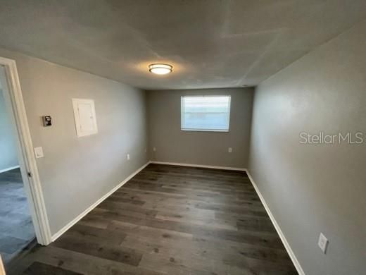 For Rent: $1,175 (1 beds, 1 baths, 550 Square Feet)