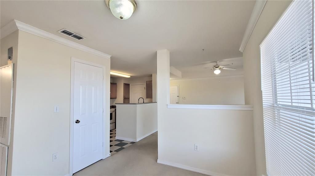 For Rent: $1,264 (1 beds, 1 baths, 768 Square Feet)