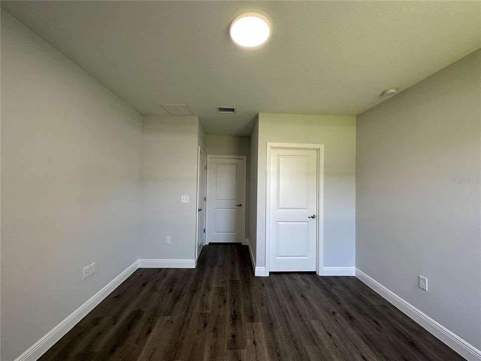 For Rent: $1,795 (3 beds, 2 baths, 1200 Square Feet)