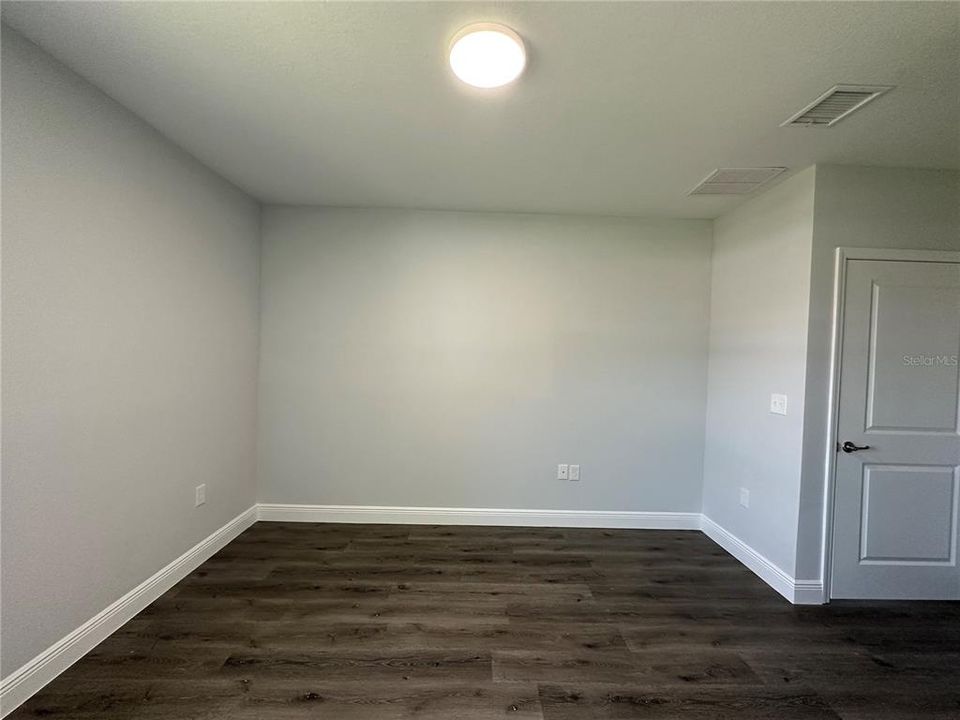 For Rent: $1,795 (3 beds, 2 baths, 1200 Square Feet)