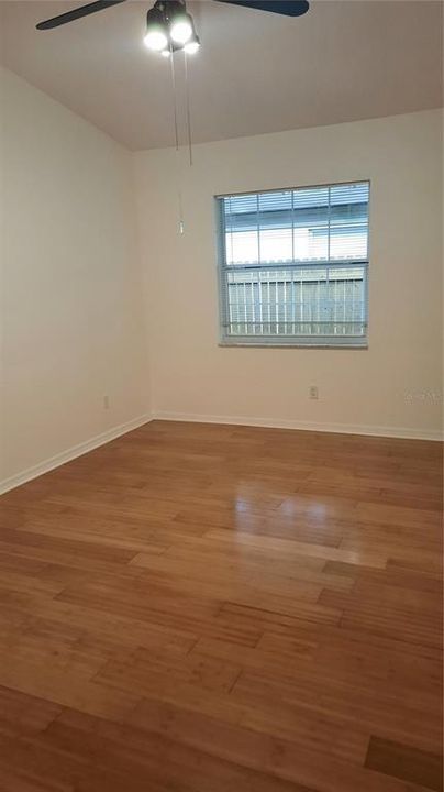 2 nd bedroom