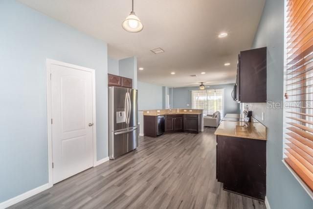 For Sale: $469,900 (3 beds, 2 baths, 2157 Square Feet)