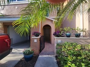 Active With Contract: $2,000 (3 beds, 2 baths, 1476 Square Feet)