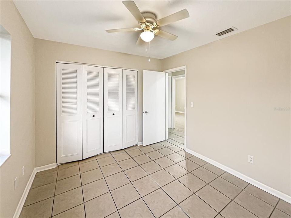 Active With Contract: $236,000 (3 beds, 1 baths, 1308 Square Feet)