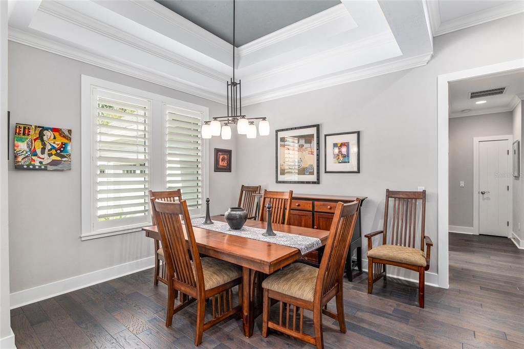 FORMAL DINING ROOM