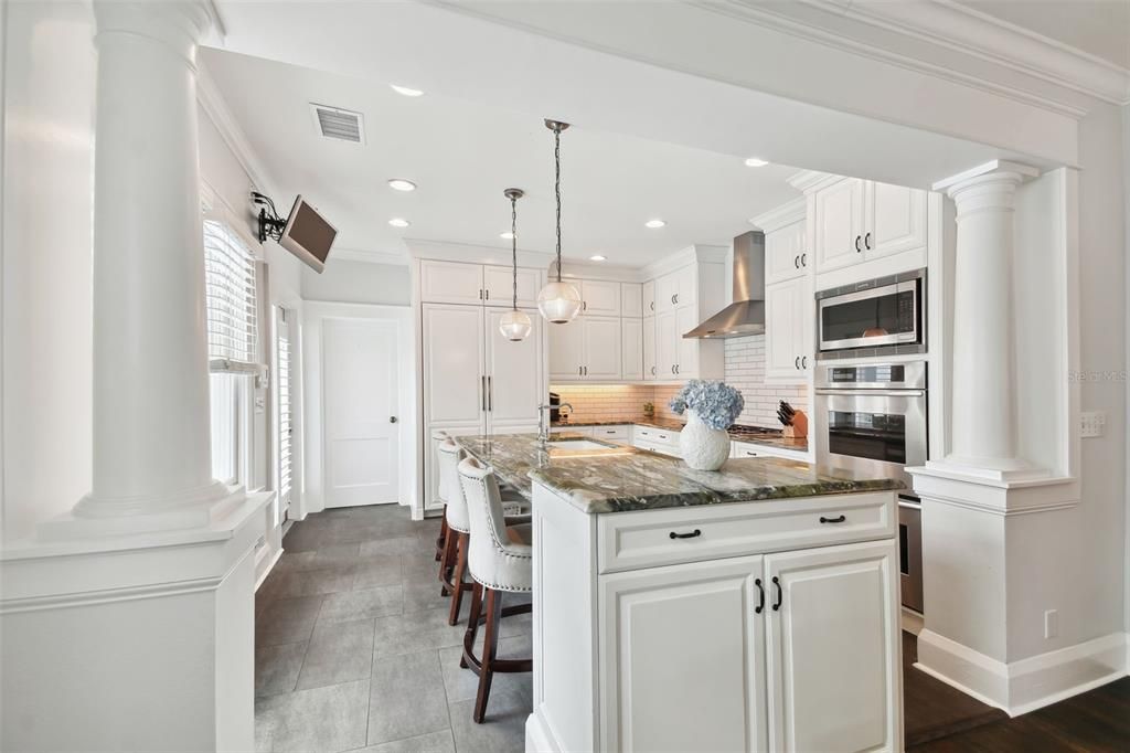 Active With Contract: $1,890,000 (5 beds, 4 baths, 3438 Square Feet)