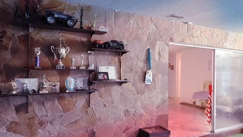 En Venta: $715,000 (3 camas, 2 baños, 1773 Pies cuadrados)