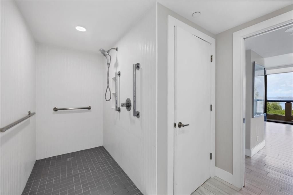 extra large shower, water closet