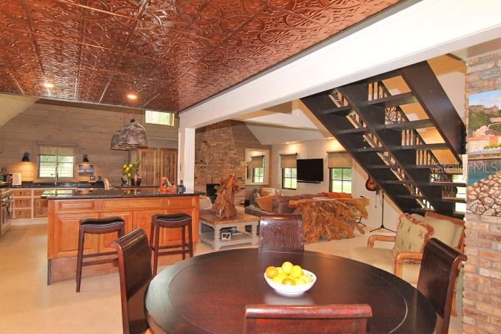 En Venta: $2,490,000 (5 camas, 6 baños, 3794 Pies cuadrados)