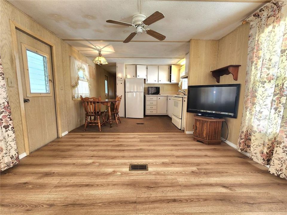 Living room & eat-in kitchen.