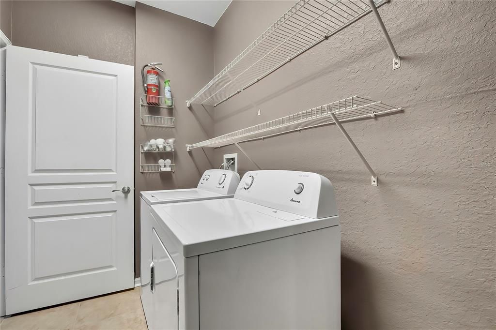 Active With Contract: $239,900 (2 beds, 2 baths, 1117 Square Feet)