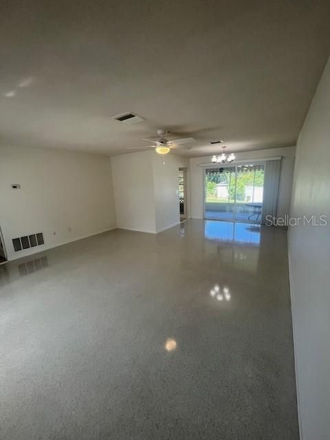 For Rent: $2,250 (2 beds, 2 baths, 1258 Square Feet)