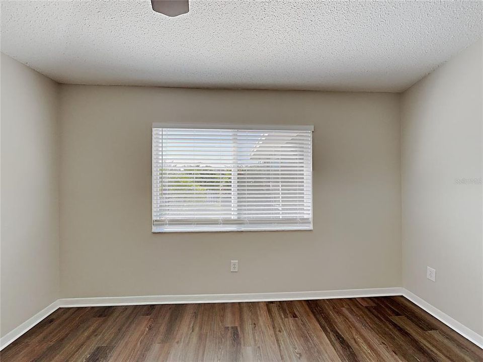 For Rent: $2,105 (3 beds, 2 baths, 1465 Square Feet)