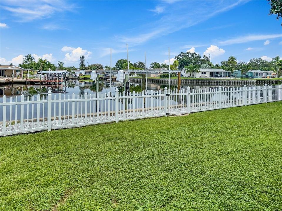 For Sale: $725,000 (3 beds, 2 baths, 1674 Square Feet)