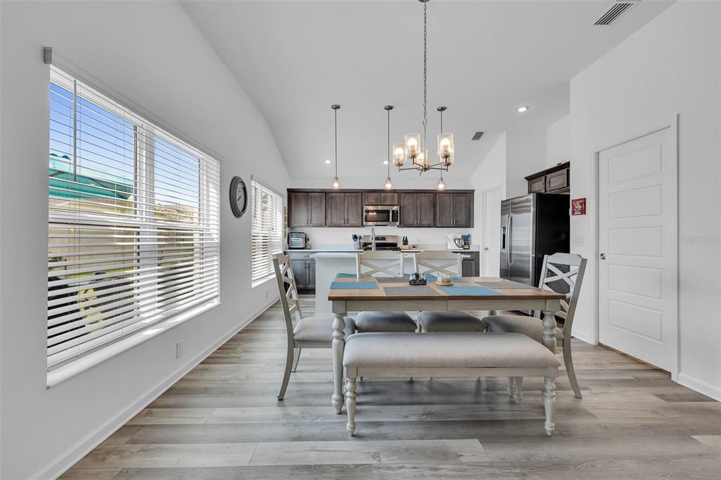 Kitchen/Dining Area