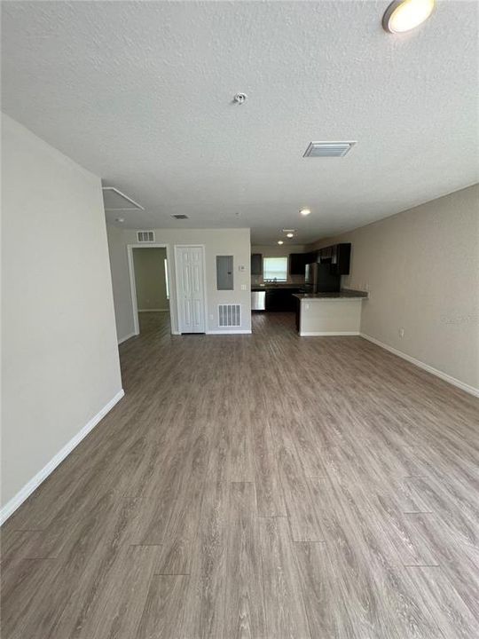 Active With Contract: $590,000 (0 beds, 0 baths, 3458 Square Feet)