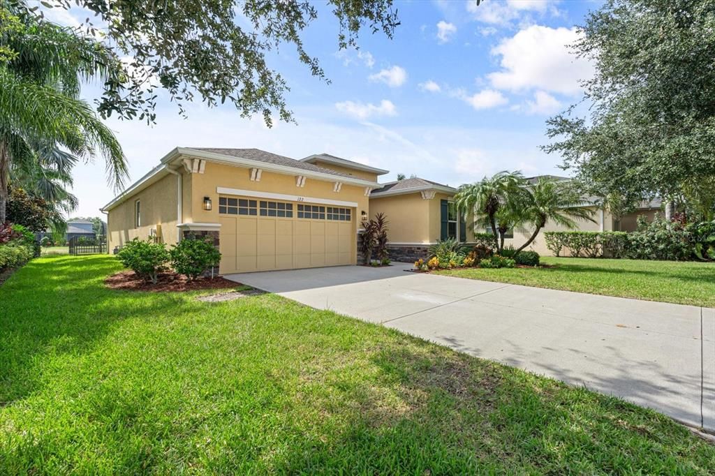 For Sale: $499,000 (3 beds, 2 baths, 1849 Square Feet)